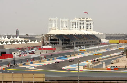 سباقات الفورمولا واحد في البحرين…. محطة سياحية واستثمارية مهمة