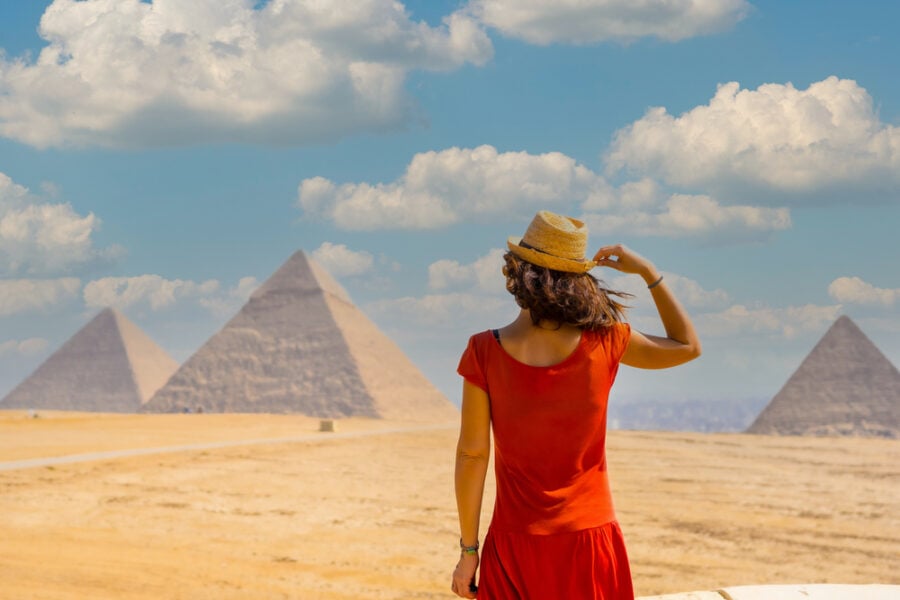 مصر تروج لـ”إجازتك عندنا” لاستعادة عافية سياحتها