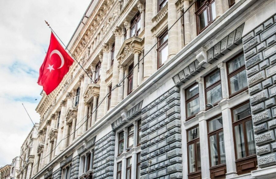 Turkey’s central bank keeps rate at 14% despite soaring inflation