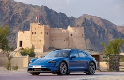 The Porsche Taycan Cross Turismo: Acceleration meets comfort