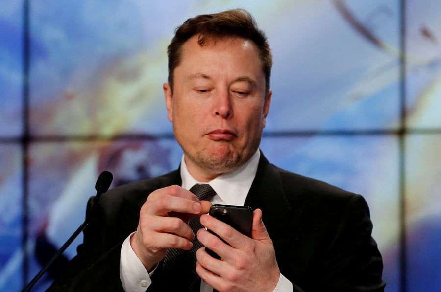 Elon Musk issues direct threat to walk away from Twitter deal