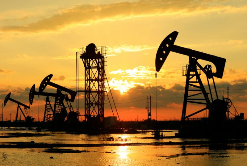 اكتشافات نفطية جديدة تساعد في زيادة إنتاج عمان ما بين 50 إلى 100 ألف برميل