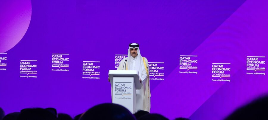 الشيخ تميم بن حمد يفتتح منتدى قطر الاقتصادي