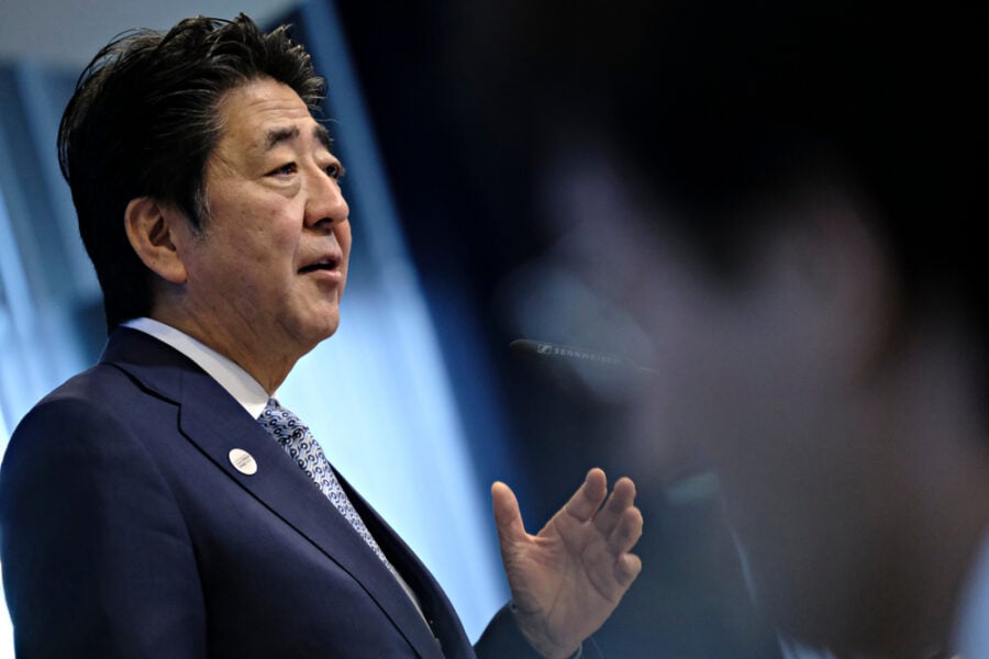 Former Japanese PM, supporter of the “central” lenient policy, assassinated