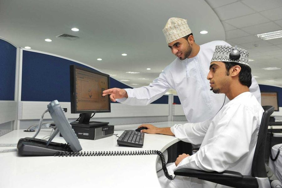 عمان: 207 وظيفة لم تعد متاحة للعمالة الوافدة