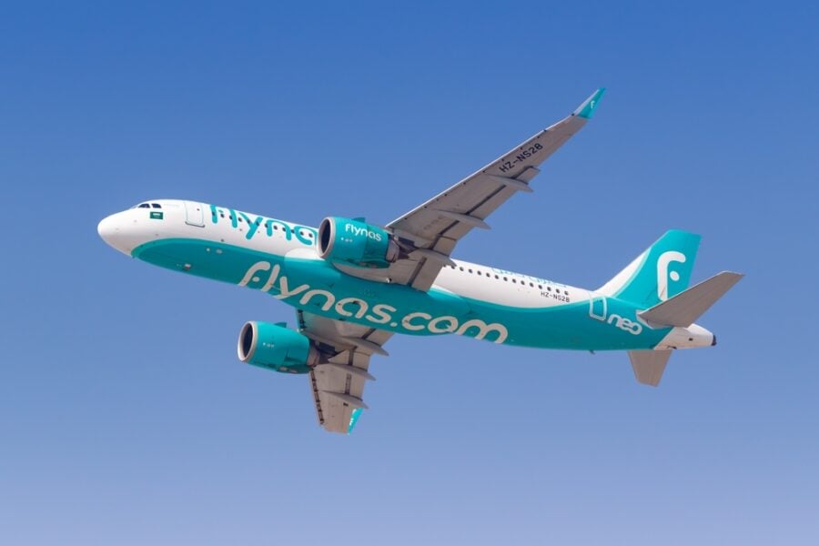 Flynas A320neo taking off with 