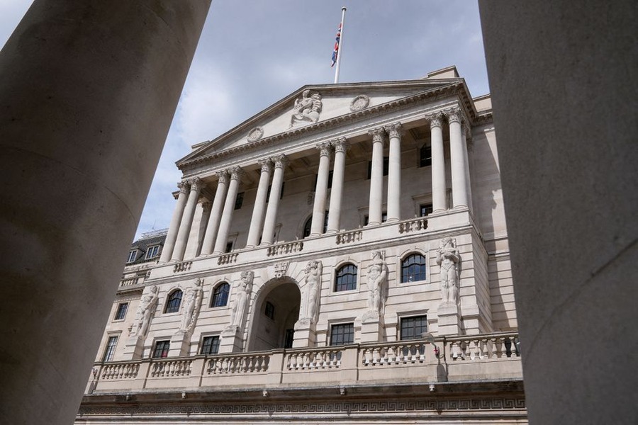 مصرف انكلترا يرفع معدل الفائدة لأعلى مستوى منذ 2008