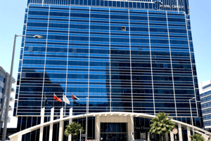 "العالمية القابضة" الإماراتية تستحوذ على 15% من "برجيل" للرعاية الصحية