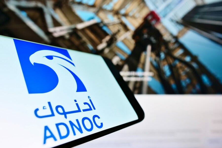 “أدنوك للتوزيع” الإماراتية توافق على قروض بنحو 2.25 مليار دولار