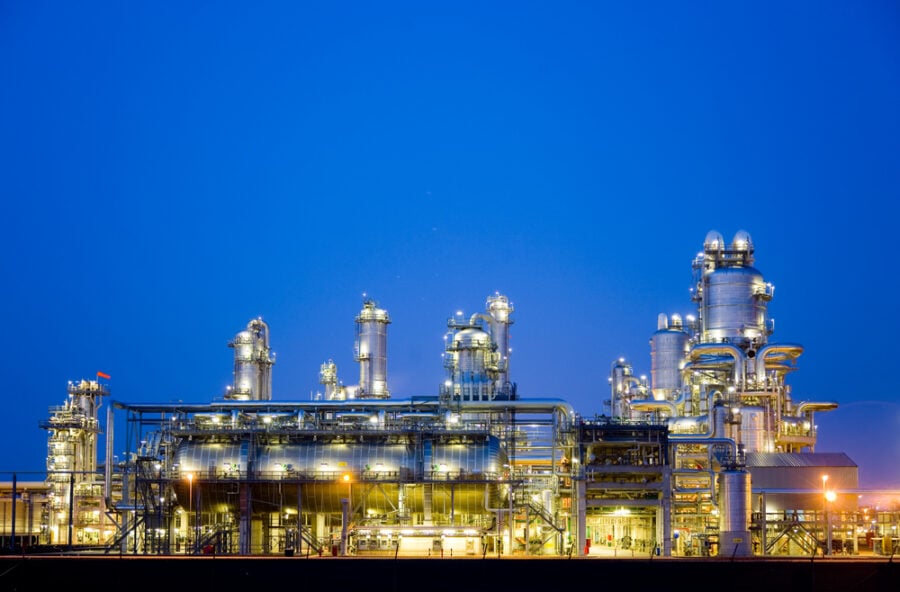 S&P: Gulf chemical companies can withstand challenges