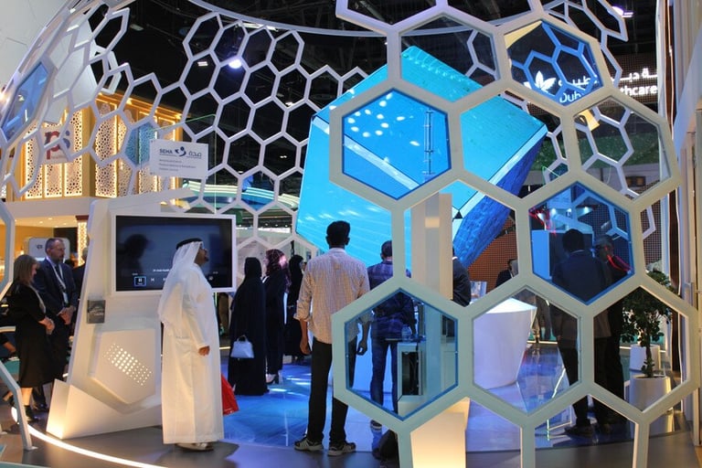 "دو" تسخّر تقنيات "الواقع الهجين" لتمكين الرعاية الصحية في الإمارات
