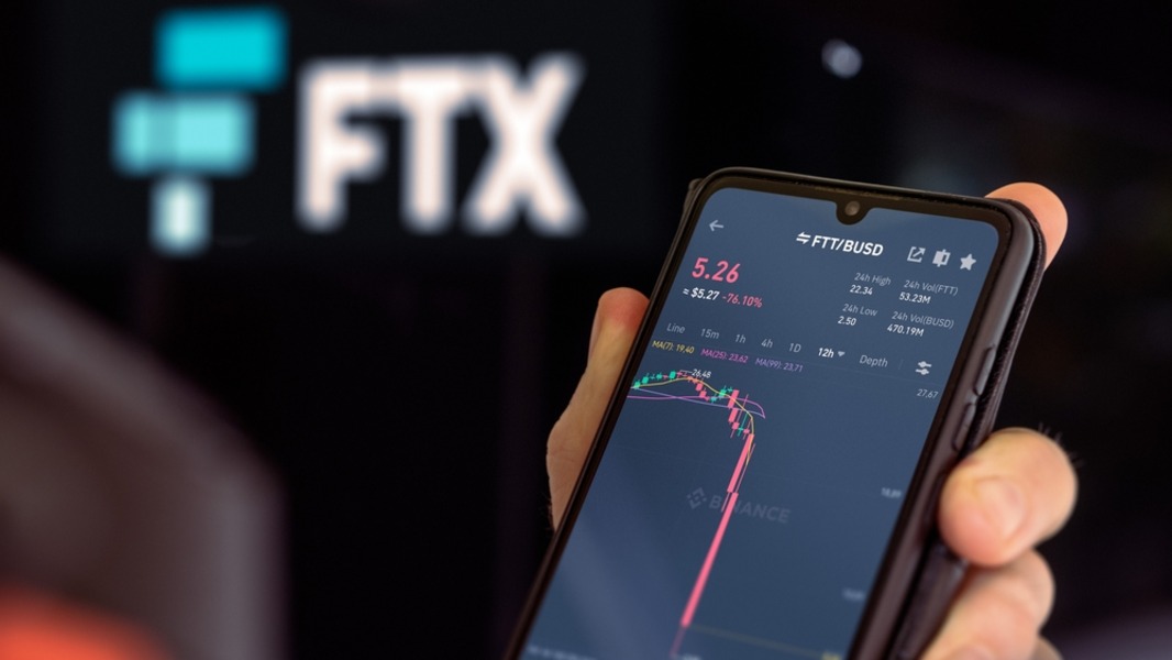 تقرير: رمز FTX ينخفض ​​بنسبة 84% في اليومين الماضيين