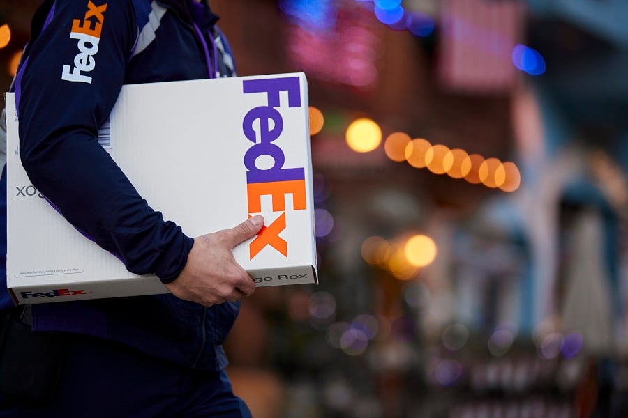 FedEx تهدف إلى تلبية الطلب المرتفع في موسم التسوق