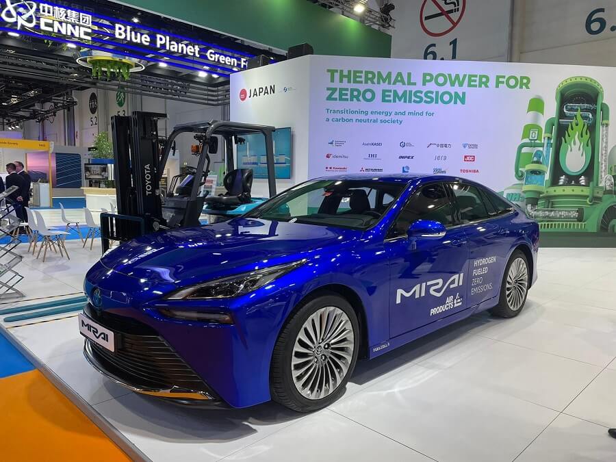 toyota mirai