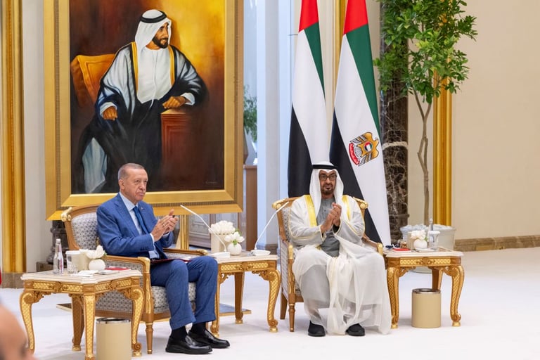 الإمارات وتركيا توقعان اتفاقيات ومذكرات تفاهم بـ50.7 مليار دولار