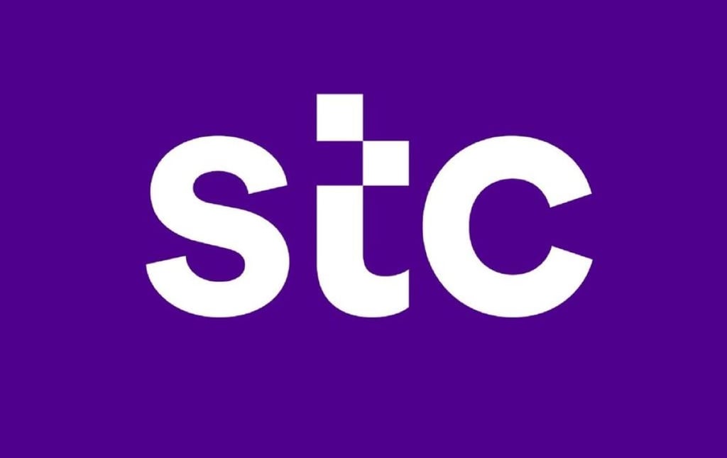 White "stc" logo on a purple background with a pixelated "t".