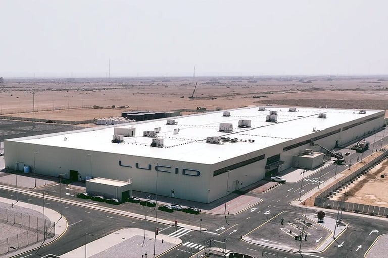 لوسيد تكشف النقاب عن أحدث منشأة في السعودية بسعة 155,000 سيارة كهربائية