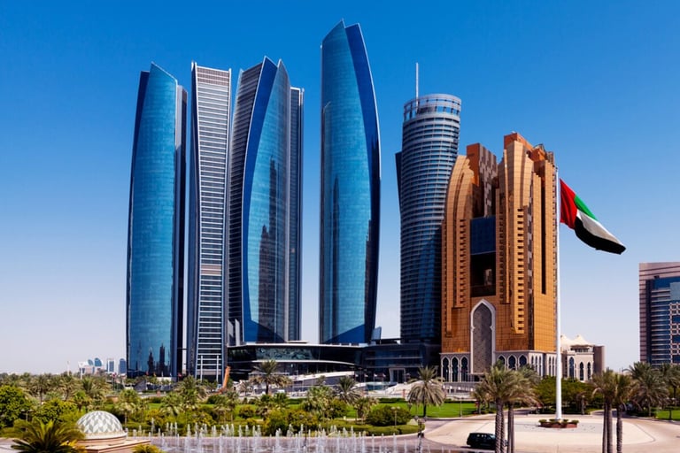 أبوظبي تكشف عن 100 فرصة استثمارية بحجم سوق إجمالي يصل إلى 123.3 مليار درهم