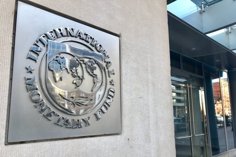 IMF warns sovereign debt will soon exceed 100 percent threshold