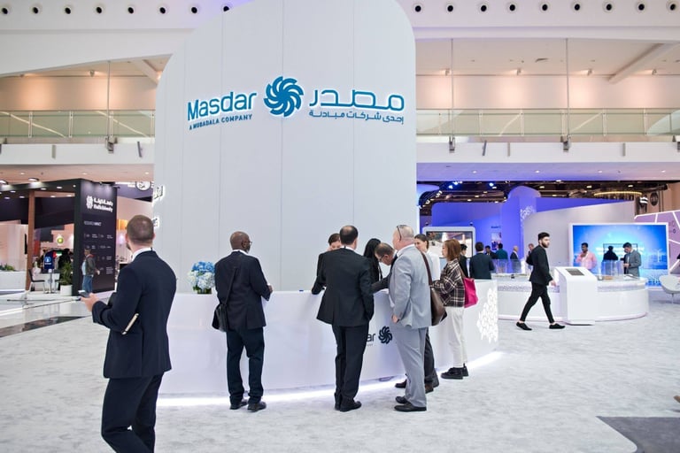 مصدر الإماراتية توقّع سلسلة اتفاقيات في مجال الطاقة المتجددة