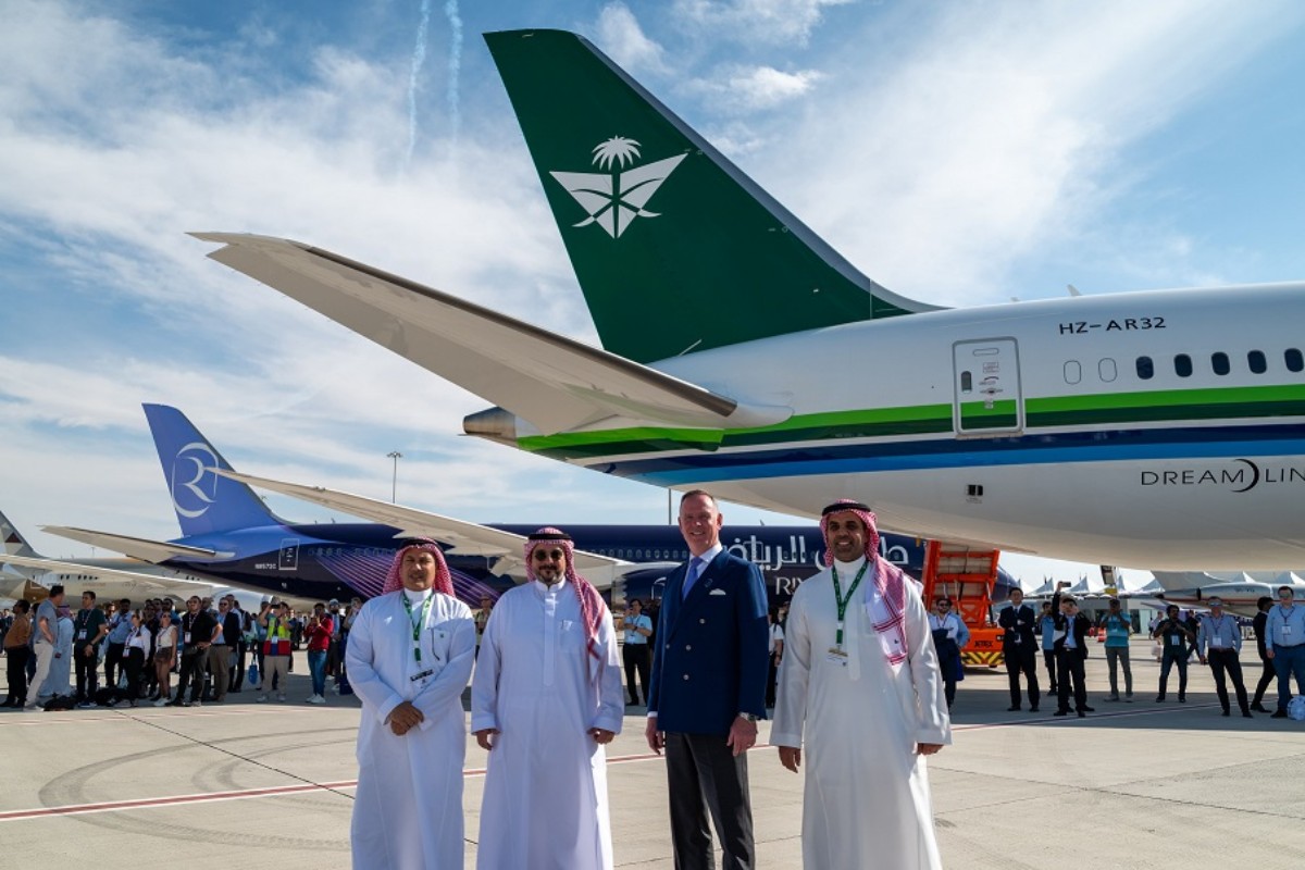 مشاركة طيران الرياض في معرض دبي للطيران