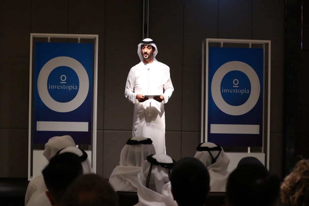 عبدالله بن طوق المري، وزير الاقتصاد الإماراتي، رئيس إنفستوبيا للاستثمار، خلال مؤتمر صحافي