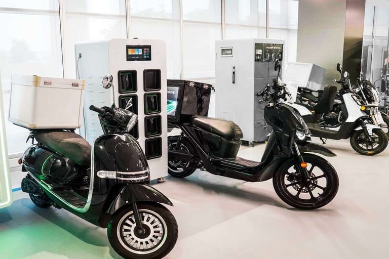 Dubai switches to sustainable electric motorcycles in delivery sector
