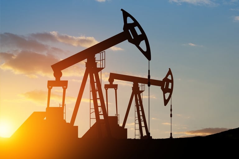 Oil prices uncertain amid geopolitical tension and weather concerns