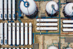 India's Petronet LNG to extend LNG deal with Qatar beyond 2028