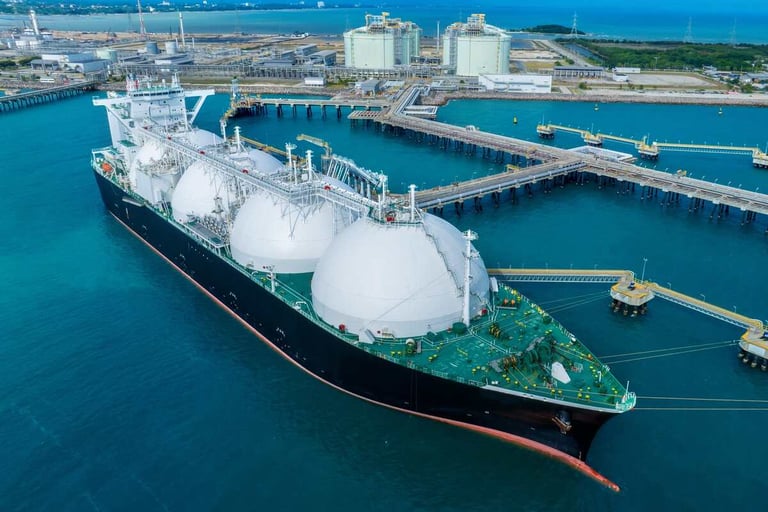 Qatari LNG resumes Red Sea shipments despite tensions