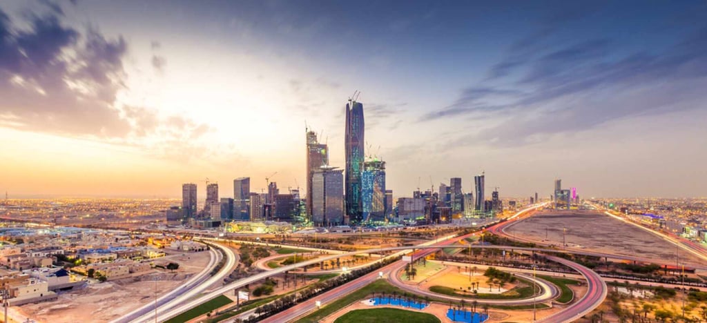 عمالقة التكنولوجيا العالميون يفتتحون مقرات لهم في الرياض