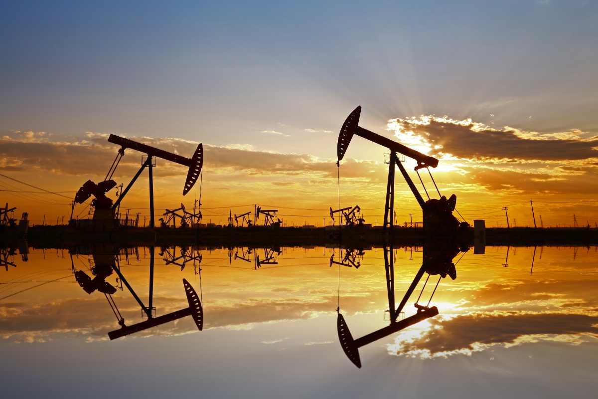 توقعات سوق النفط الخام مع بدء عام 2024