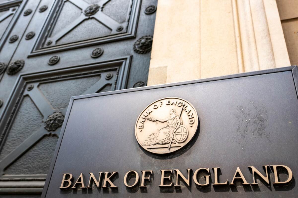 للمرة الرابعة.. بنك إنجلترا يُبقي على الفائدة دون تغيير عند 5.25 في المئة