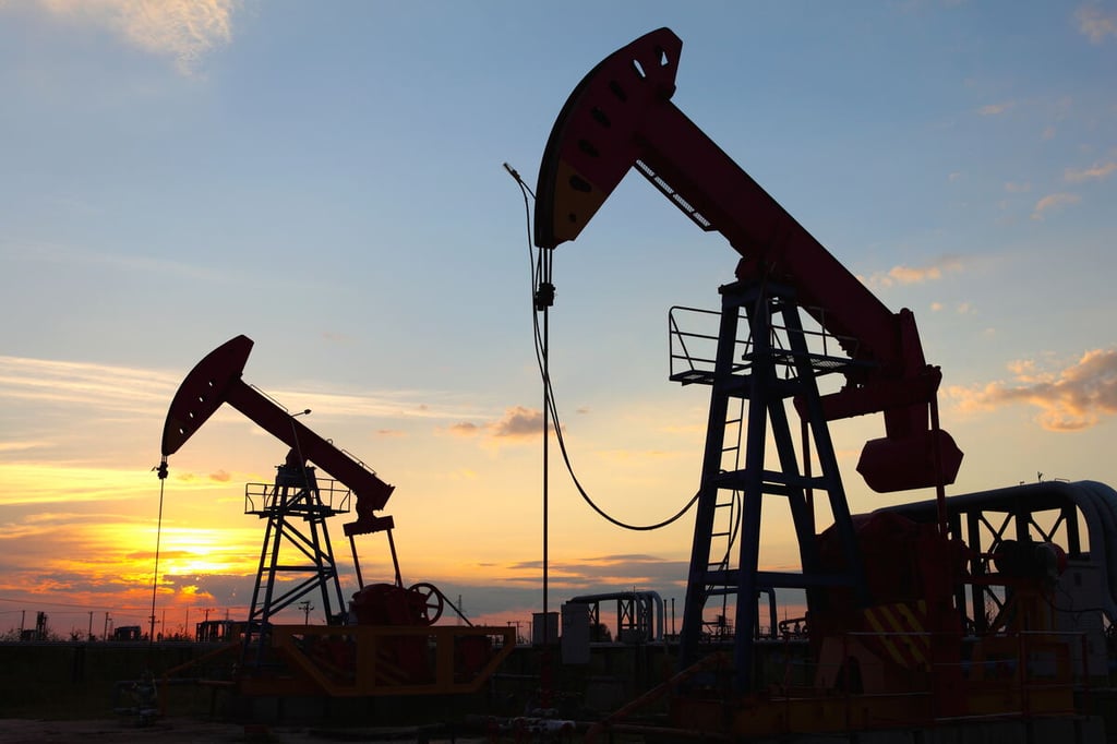 Oil prices slip as concerns over U.S. demand mount