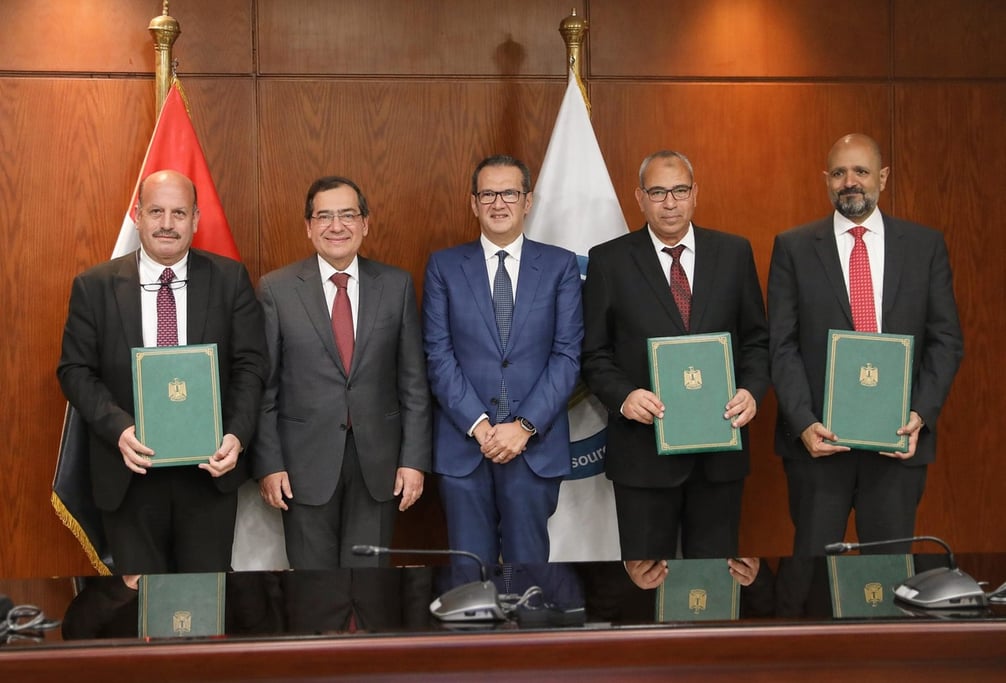 Saudi Arabia’s ADES Holding inks two agreements for oil exploration and production in Egypt’s Gulf of Suez