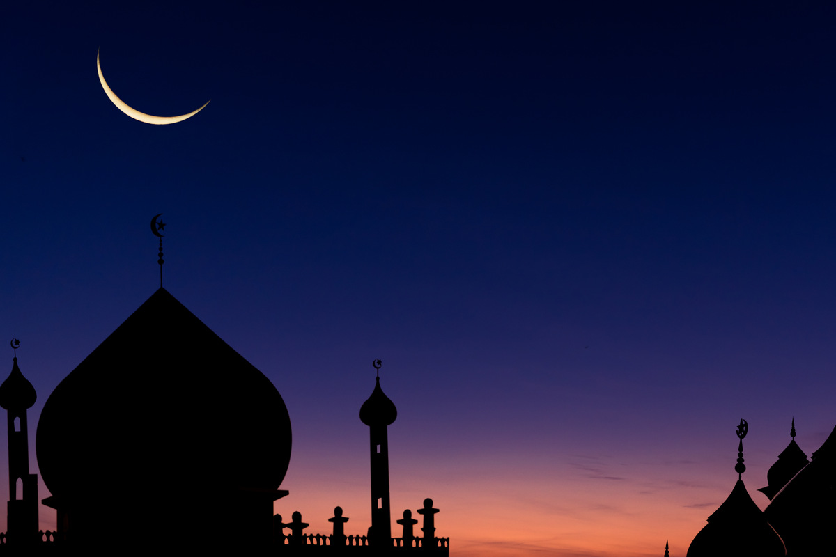 Eid Al Fitr 2024: Shawwal moon not sighted in Saudi Arabia, Ramadan to continue until Tuesday
