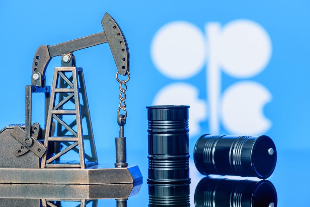 Oil prices edge up as market awaits OPEC+ decision
