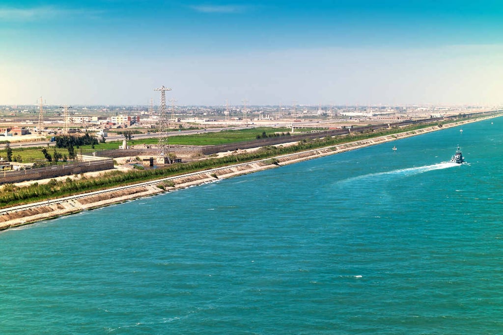 إجمالي التعاقدات في المنطقة الاقتصادية لقناة السويس في مصر تبلغ 2.8 مليار دولار