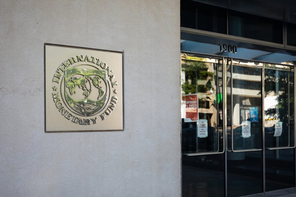 IMF cuts MENA 2025 growth forecast to 2.6 percent as global policy uncertainty looms