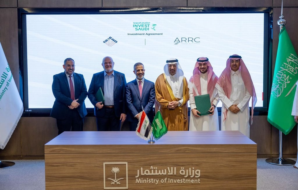 12 Saudi companies ink agreements with Iraq Development Fund
