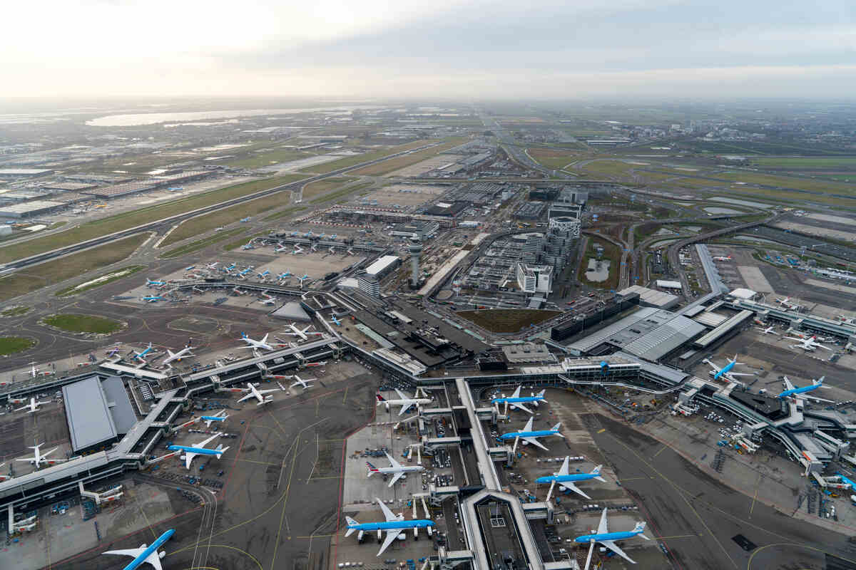 busiest airports world