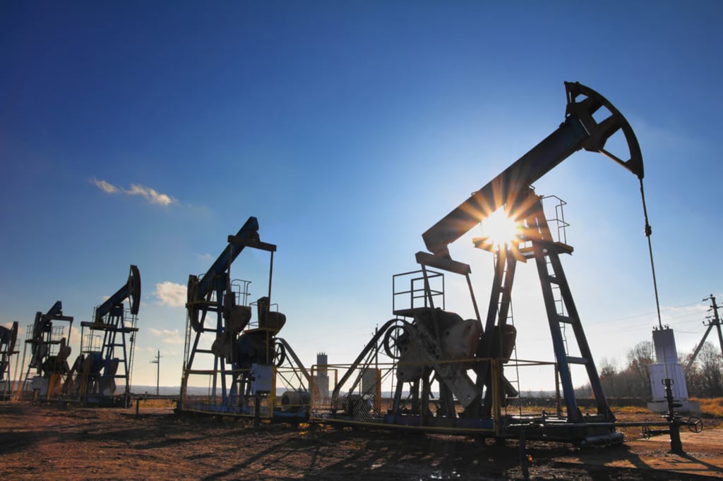 Oil prices stabilize as market monitors tropical storm Beryl, geopolitical developments