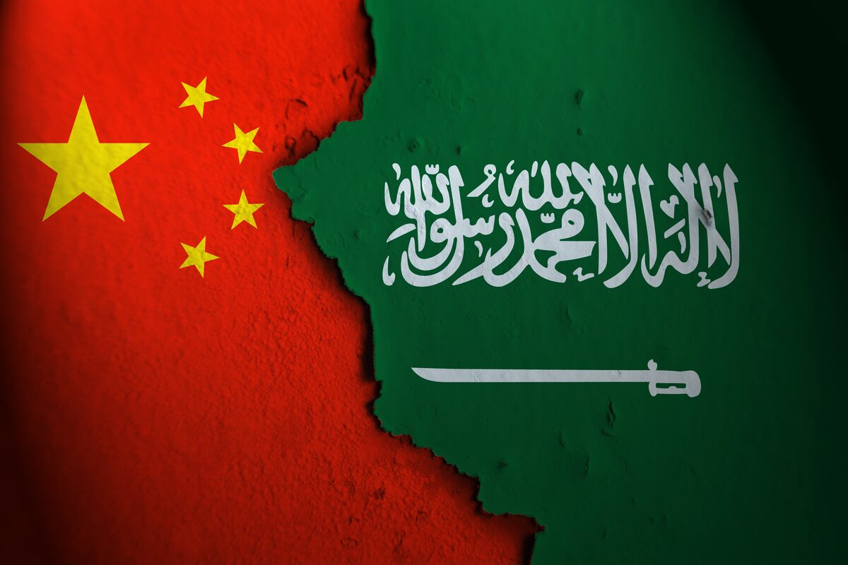 Growing Saudi-China ties to facilitate renminbi-based oil trade between the two countries, says S&P