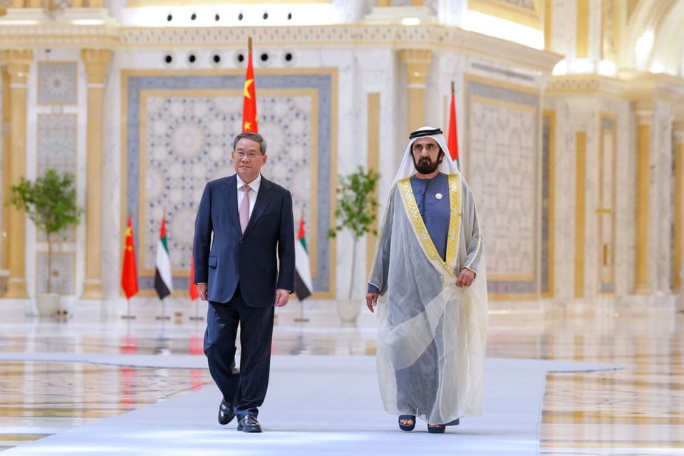 Sheikh Mohammed bin Rashid welcomes China’s Premier of the State Council at Qasr Al Watan