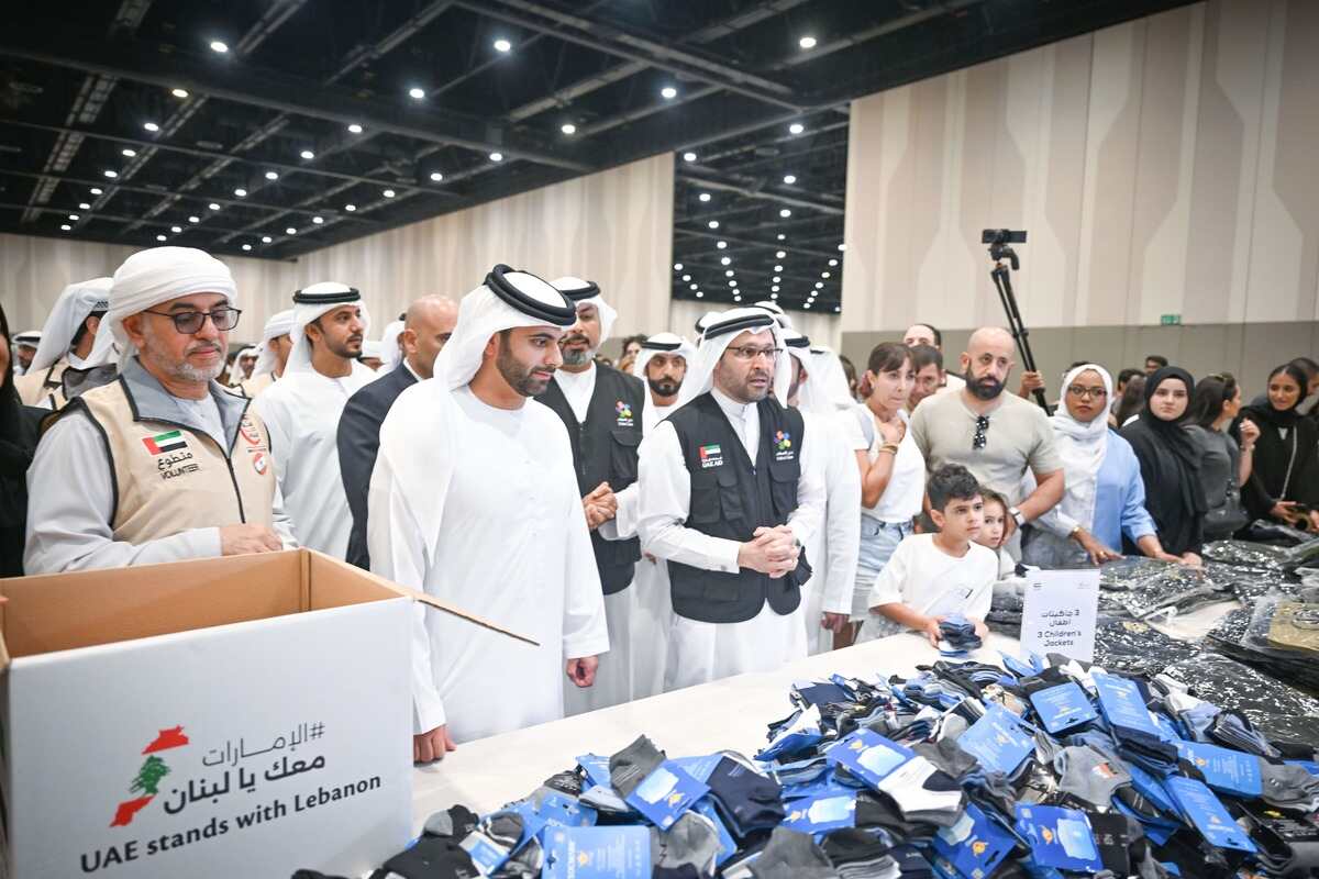 Sheikh Mansoor bin Mohammed visits ‘UAE Stands with Lebanon’ campaign center at Expo City Dubai