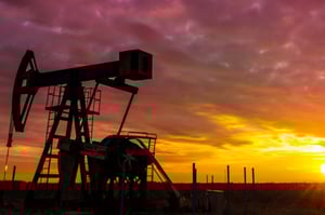 Oil prices fall over $1 on oversupply risks as U.S. stockpiles build