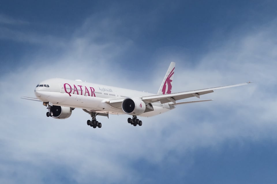 Qatar Airways launches world’s first Boeing 777 Starlink-equipped flight