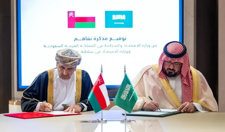 Saudi Arabia, Oman sign MoU to advance economic resilience and green initiatives