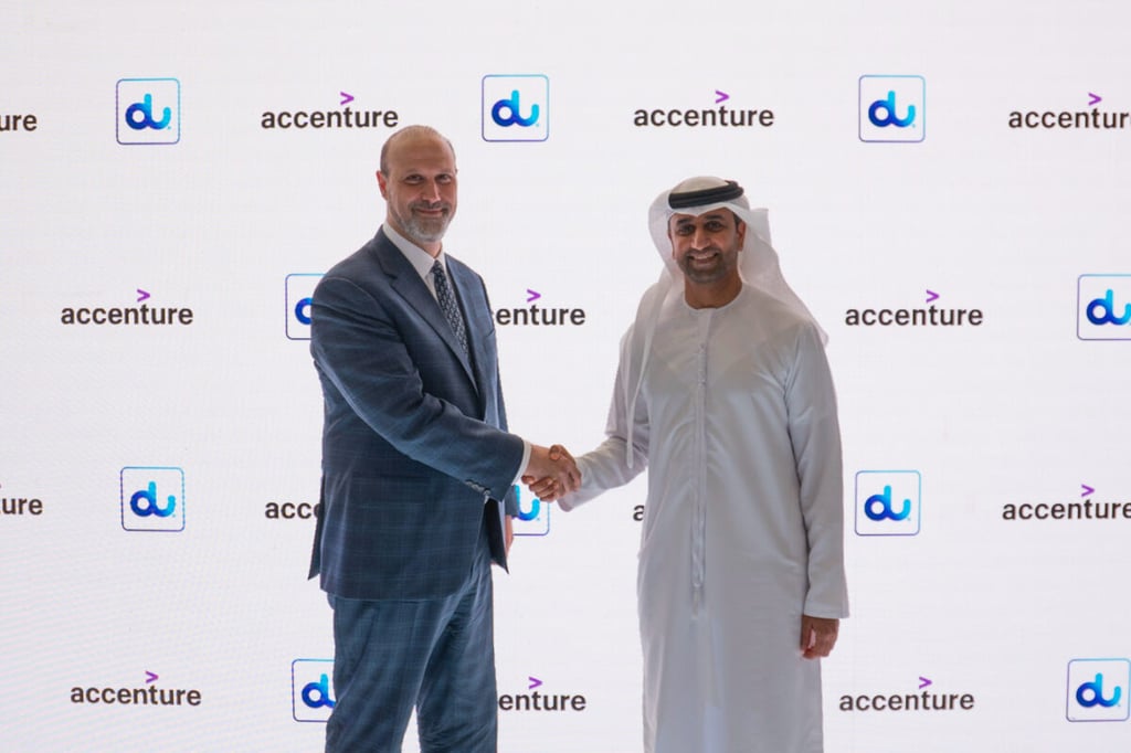 du joins hands with Accenture to strengthen information technology division