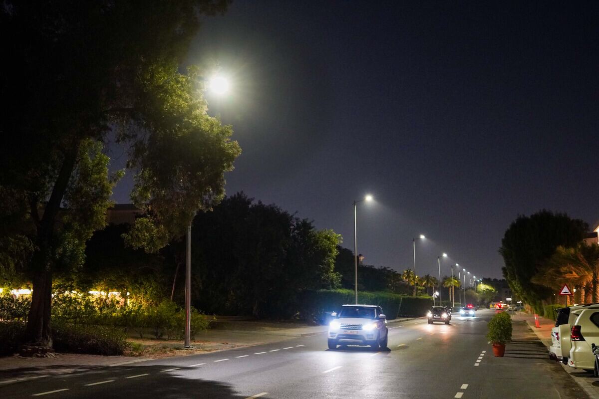 RTA launches initiative to illuminate 40 areas across Dubai by 2026